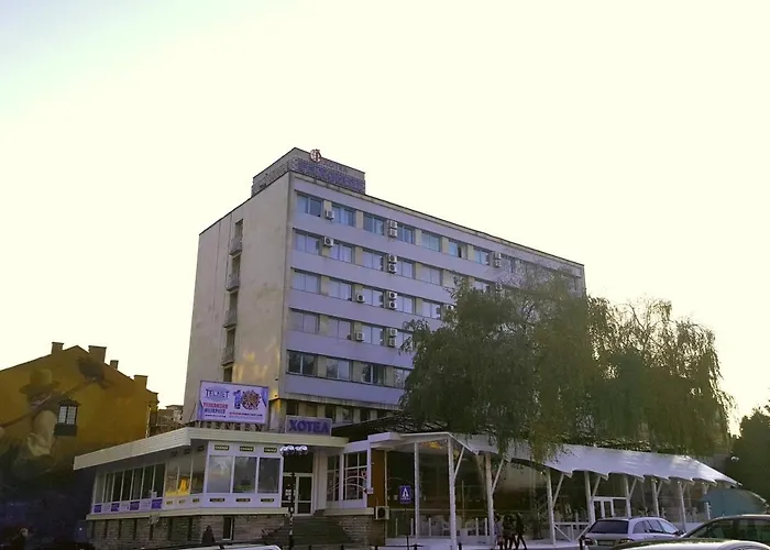 Rahovets Hotel